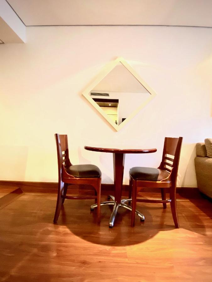 Apartamento George V Itaim Alto Padrao Mob